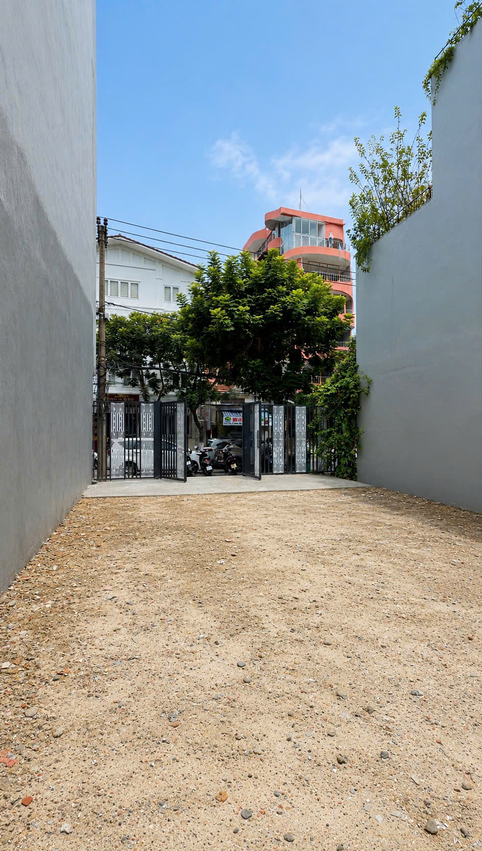 Mặt bằng đất sạch